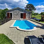 Peaceful Ida&mirko In Nature With Private Pool Villa