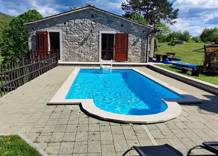 Peaceful Ida&mirko In Nature With Private Pool Villa
