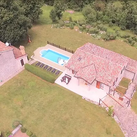 ヴィラ Peaceful Ida&mirko In Nature With Private Pool Roč
